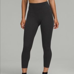 WUNDER UNDER GRAPHITE SZ 6 legging LULULEMON